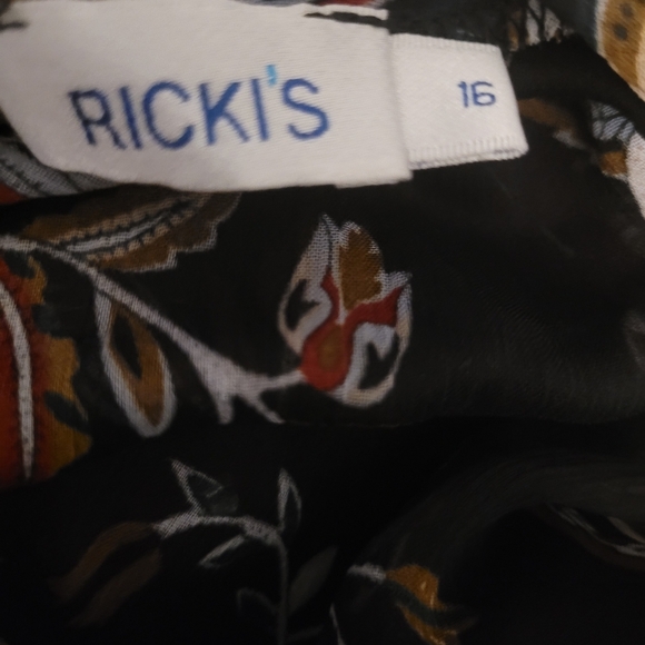 Rickis Sheer Blouse | 16 - Picture 3 of 3